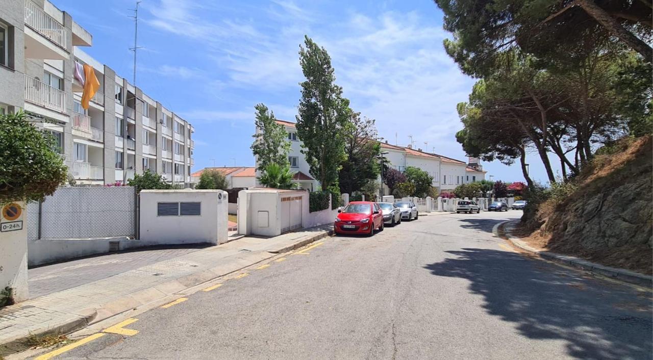 Hauzify I Apartaments Can Pi Sant Pol De Mar Esterno foto